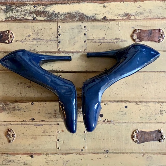 MOSSIMO TARGET VEGAN PATENT HIGH HEEL PUMPS 9 - Picture 7 of 14